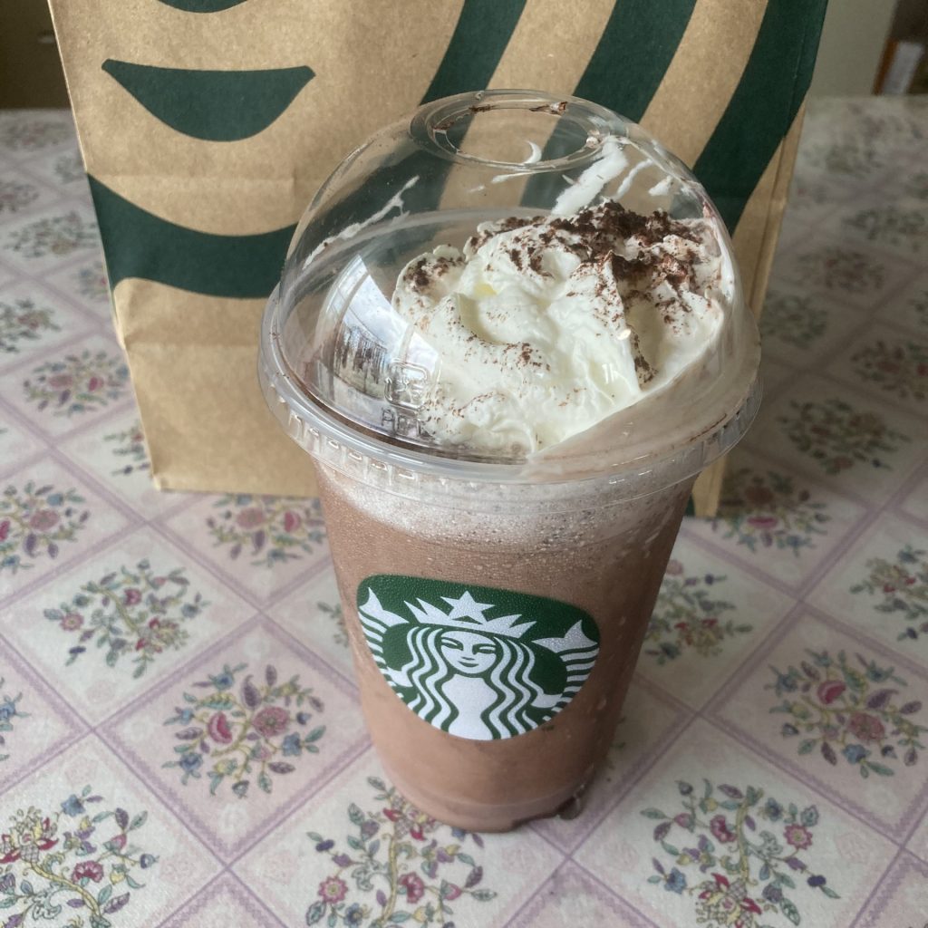 ダークモカチップクリームフラペチーノ